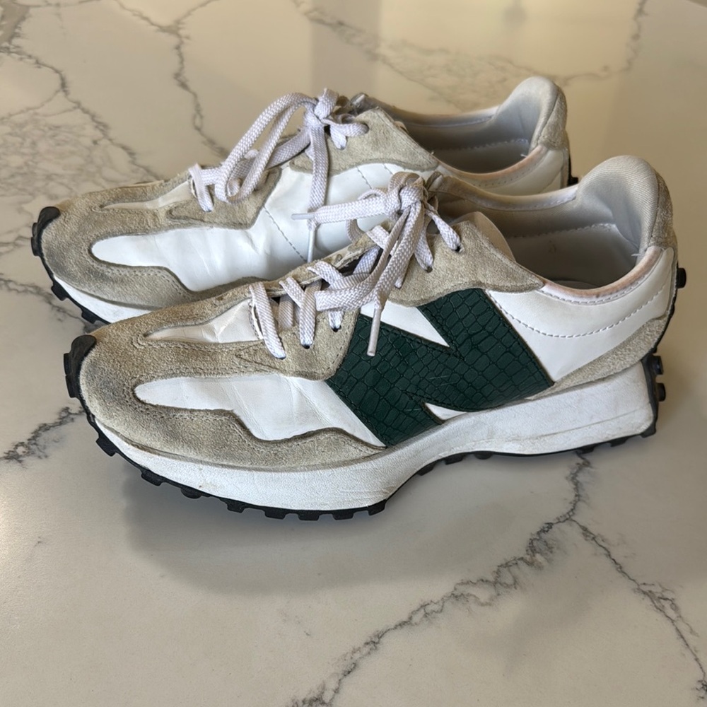 New Balance 327 White and Green Sneakers Croc embossed N